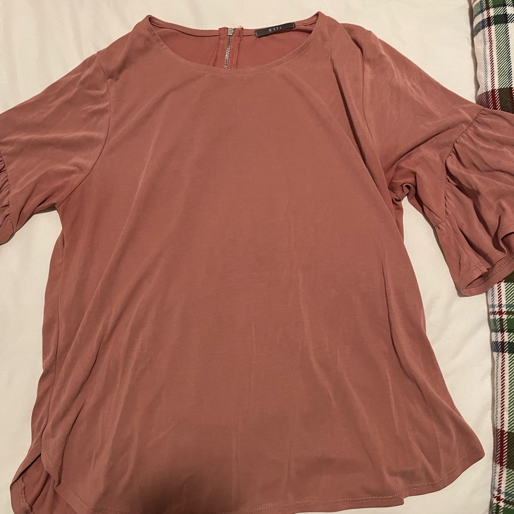 Dress blouse, NWOT. Never worse it after I took the tags off.